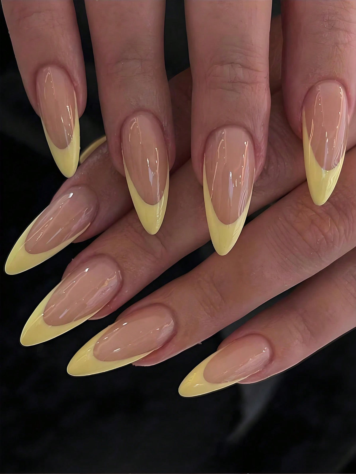 Sunbeam - 24 PCS Medium Almond Press on Nails - GlamGrip Beauty