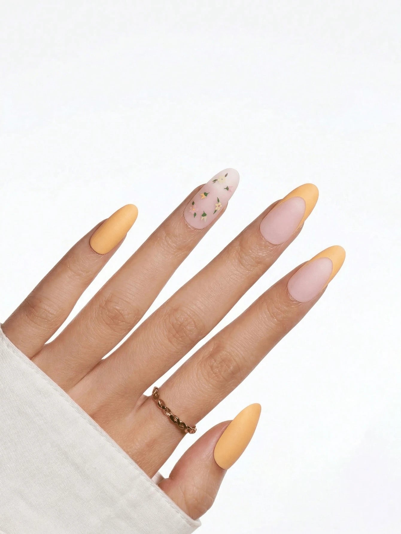 Golden Nude - 24 PCS Medium Oval Press on Nails