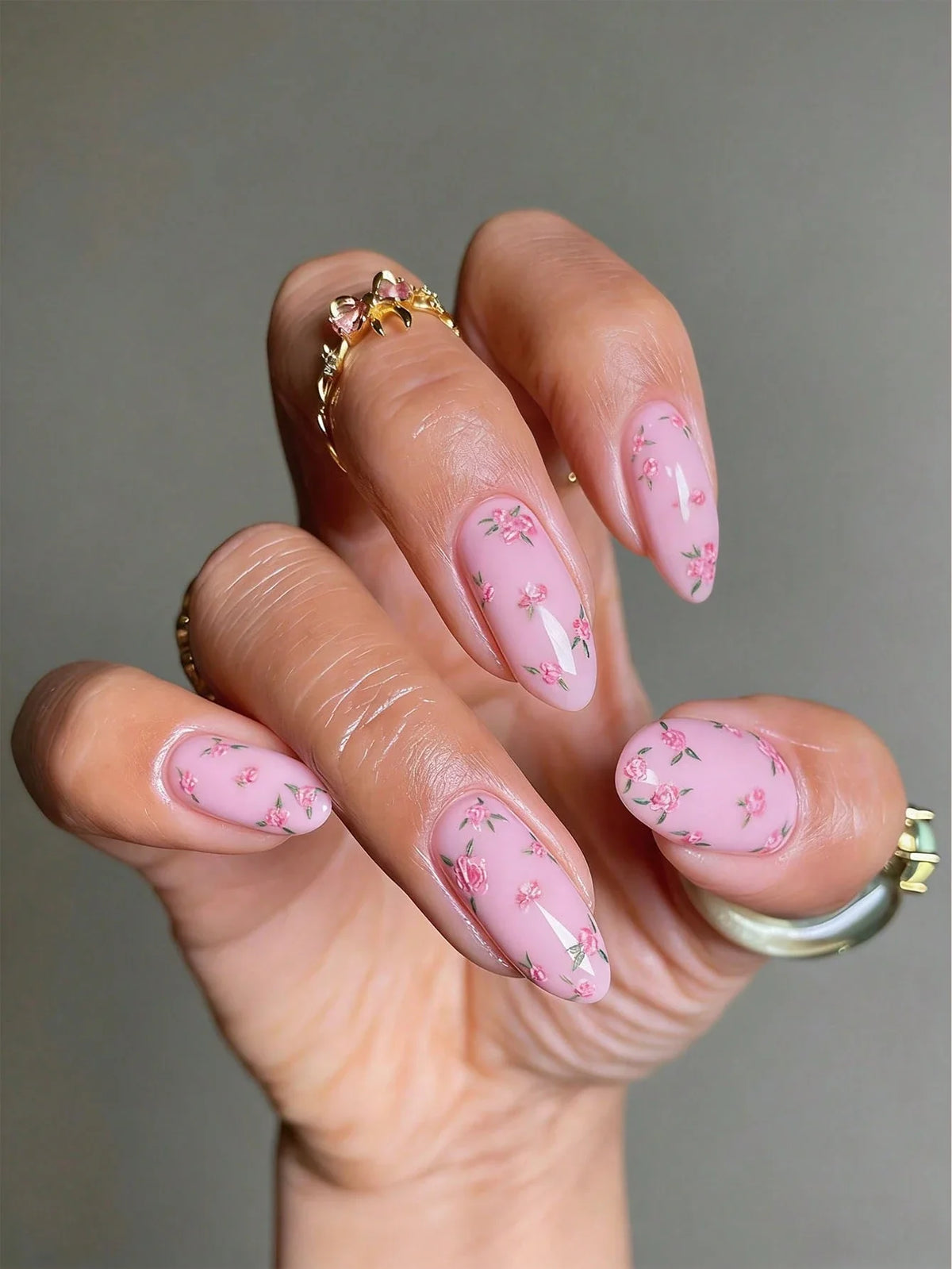 Floral - 24 Set Glossy Pink Oval Medium Press on Nails - GlamGrip Beauty
