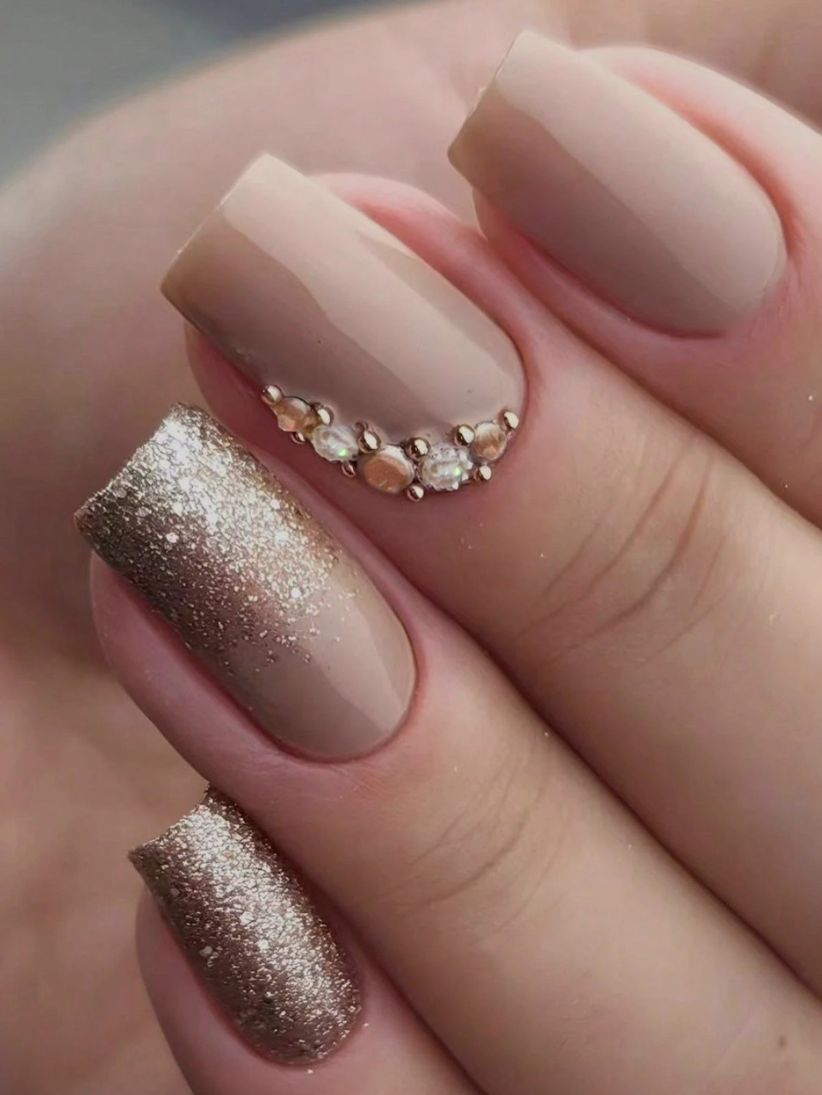 Glitter and Diamonds - 24 Set of Medium Press on Nails - GlamGrip Beauty