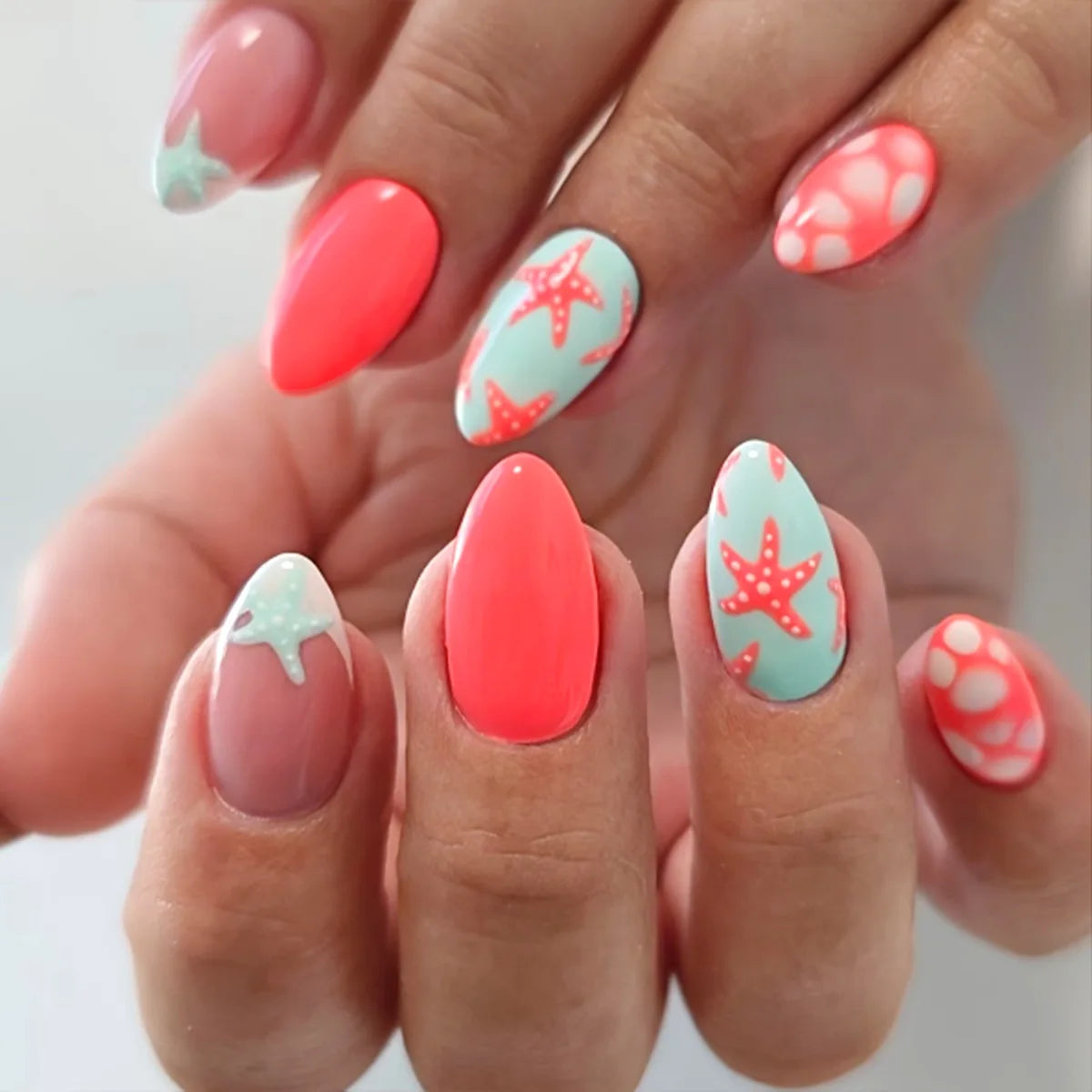 24 Piece Almond Press On Nails Starfish Beach Design Set
